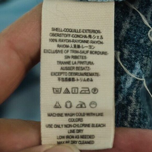 Free People Size Small S Blue Birds of a Feather Print V Neck Button Boho Top - Picture 6 of 8